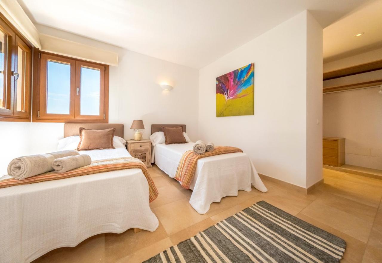 Sa Lluna Villa